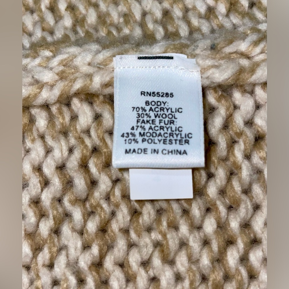 Express Beige Cardigan with Faux Fur Collar - Picture 4 of 9